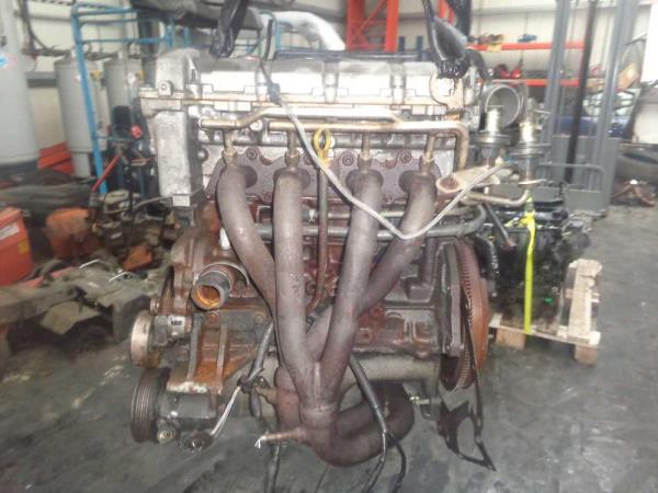 MOTEUR FORD - Vue 1
